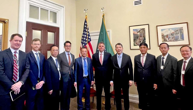 Vietnam and United States boost financial cooperation